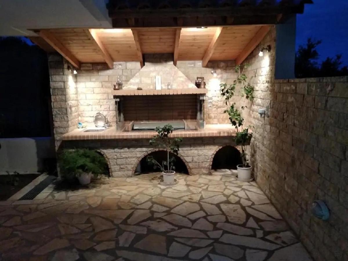 Apartament Ήσυχο Σπίτι Στη Ναύπακτο Nafpaktos Zewnętrze zdjęcie